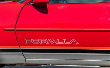 Pontiac-Firebird-formula-1988-Bright-Red-Gray-22