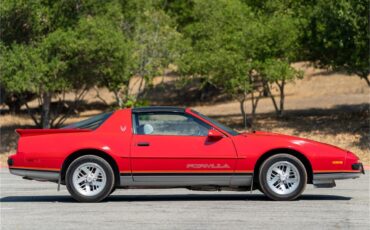 Pontiac-Firebird-formula-1988-Bright-Red-Gray-4