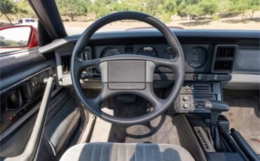 Pontiac-Firebird-formula-1988-Bright-Red-Gray-45