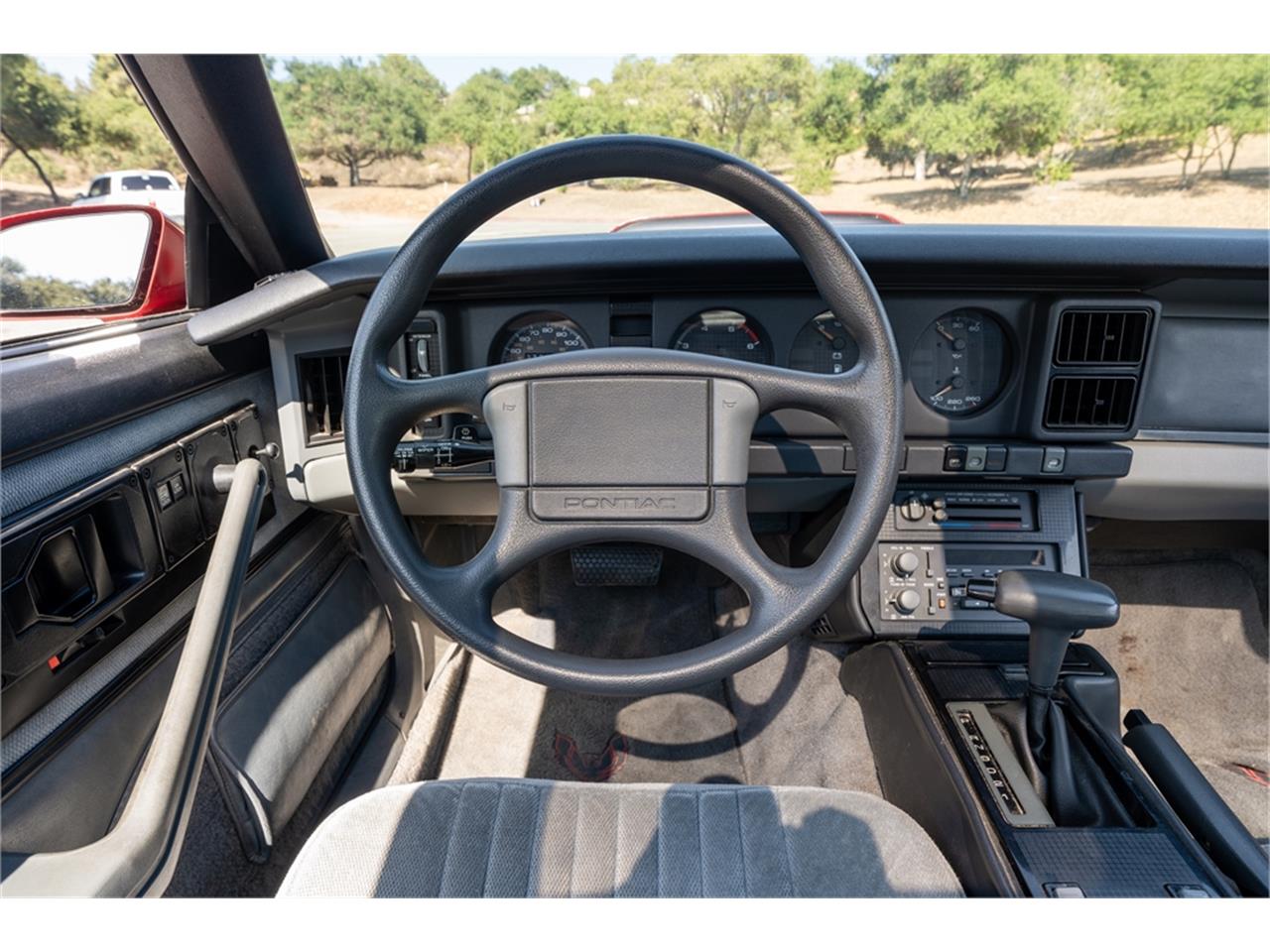 Pontiac-Firebird-formula-1988-Bright-Red-Gray-45