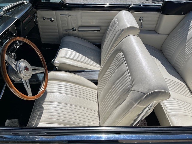 Pontiac-GTO-1964-Convertible-1