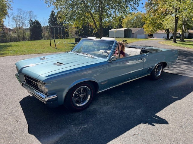 Pontiac-GTO-1964-Convertible-10