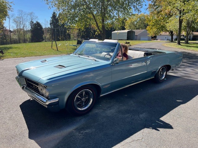 Pontiac-GTO-1964-Convertible-11