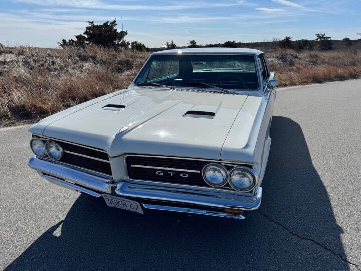 Pontiac-GTO-1964-Coupe-1