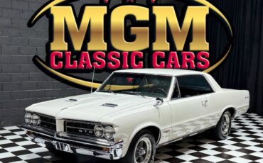 Pontiac-GTO-1964-Coupe