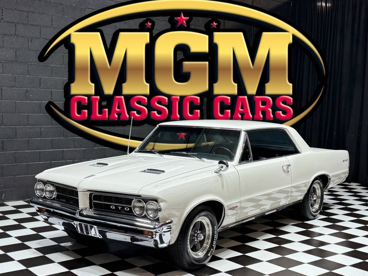 Pontiac-GTO-1964-Coupe