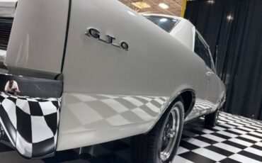 Pontiac-GTO-1964-Coupe-25