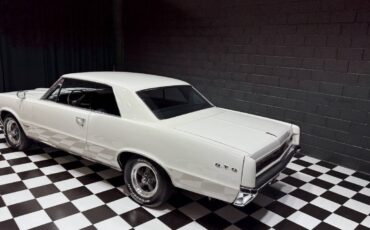 Pontiac-GTO-1964-Coupe-26