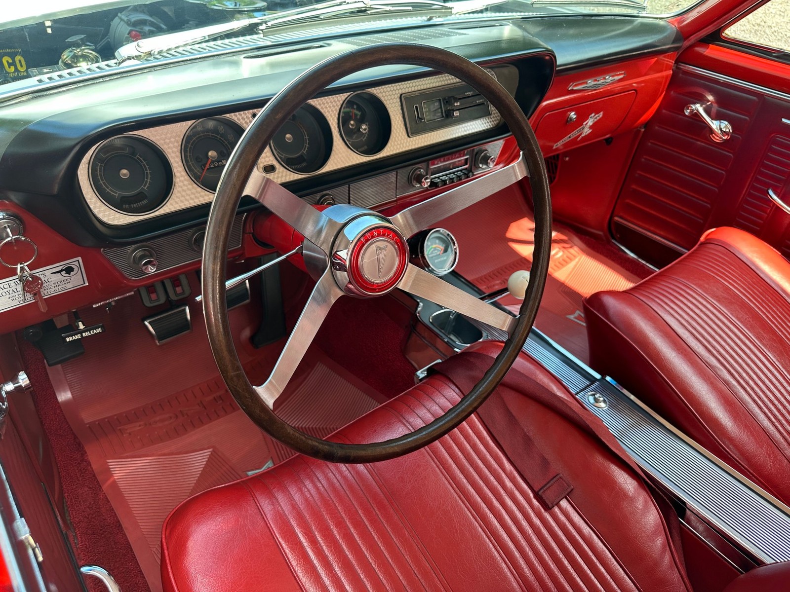 Pontiac-GTO-1964-Coupe-26