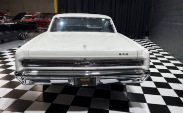 Pontiac-GTO-1964-Coupe-29