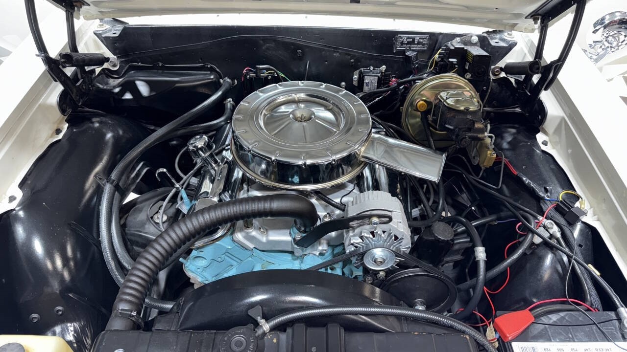 Pontiac-GTO-1964-Coupe-3