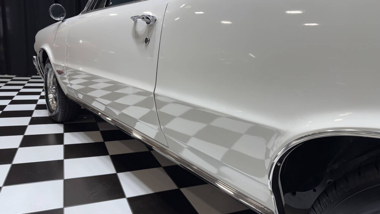 Pontiac-GTO-1964-Coupe-7