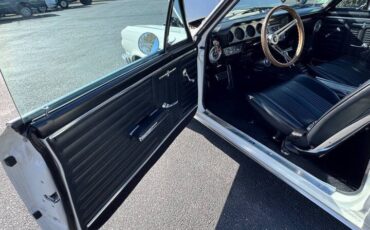 Pontiac-GTO-1964-Coupe-9
