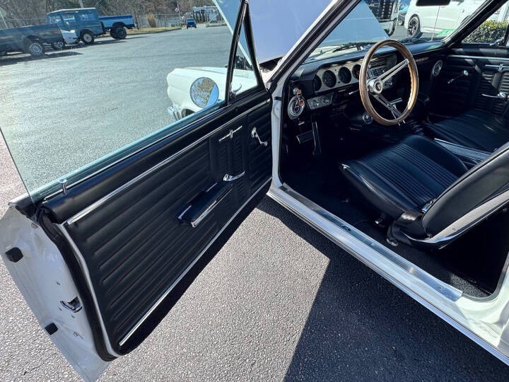Pontiac-GTO-1964-Coupe-9