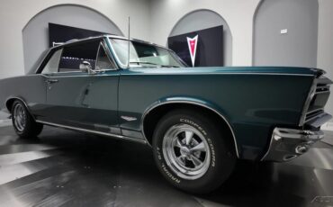 Pontiac-GTO-1965-11