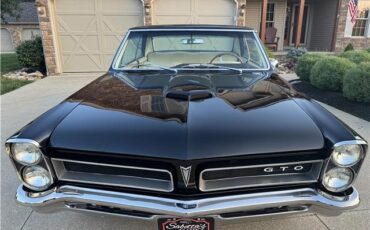 Pontiac-GTO-1965-2-Door-Coupe-37
