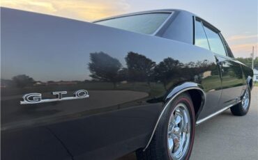 Pontiac-GTO-1965-2-Door-Coupe-4