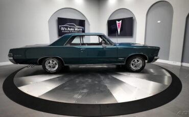 Pontiac-GTO-1965-4