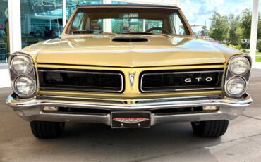 Pontiac-GTO-1965-Coupe-1