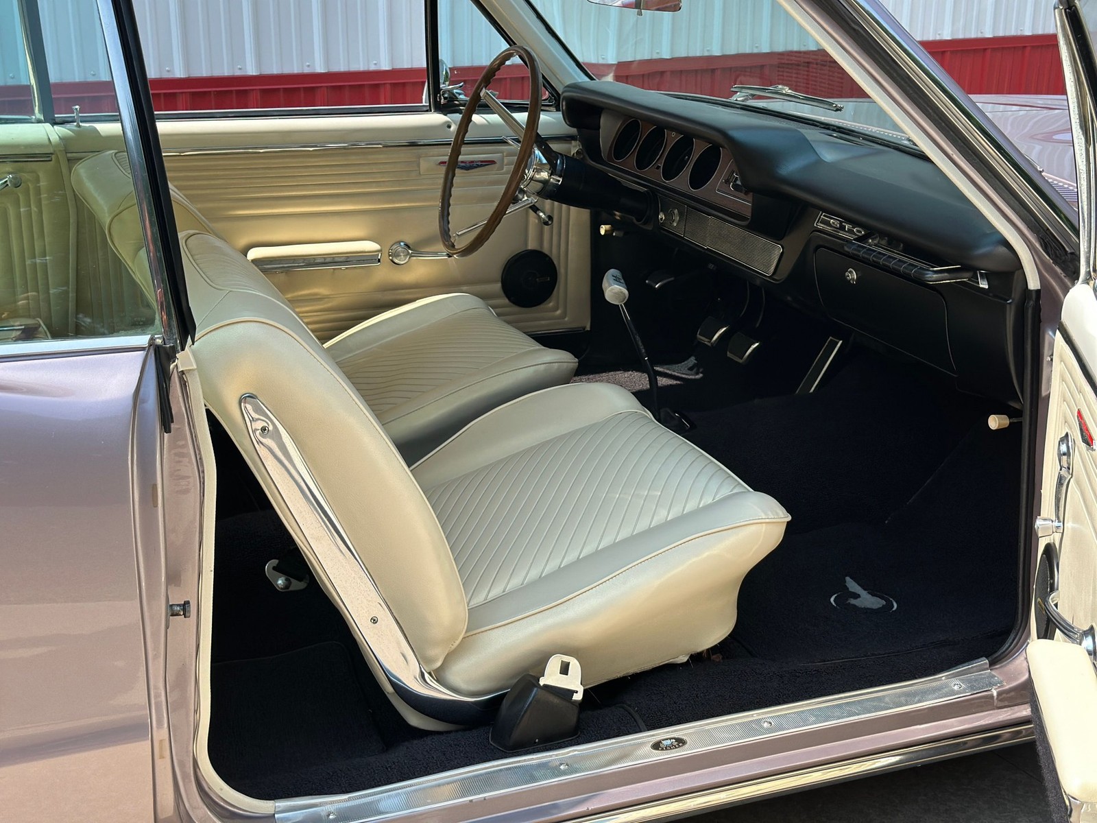 Pontiac-GTO-1965-Other-7