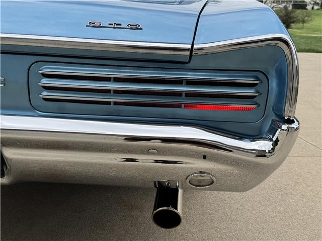 Pontiac-GTO-1966-2-Door-Coupe-13