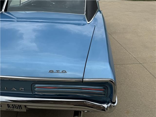 Pontiac-GTO-1966-2-Door-Coupe-15