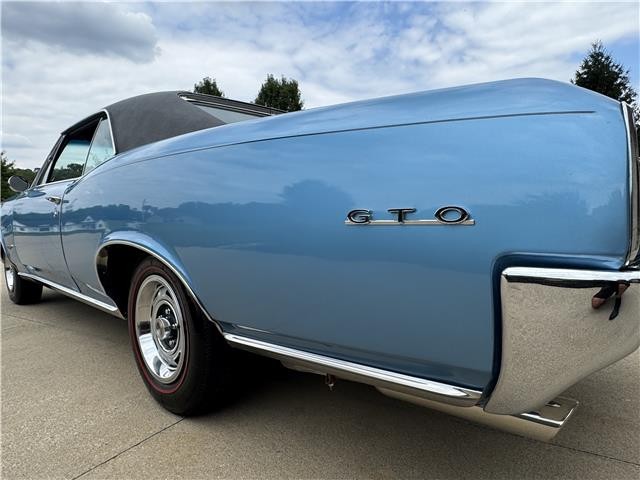 Pontiac-GTO-1966-2-Door-Coupe-19