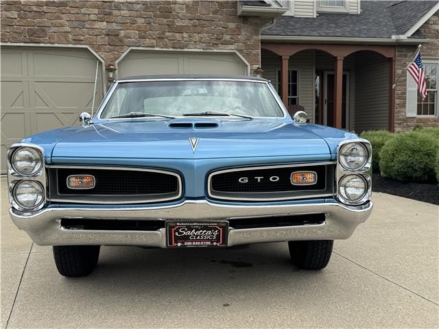 Pontiac-GTO-1966-2-Door-Coupe-22
