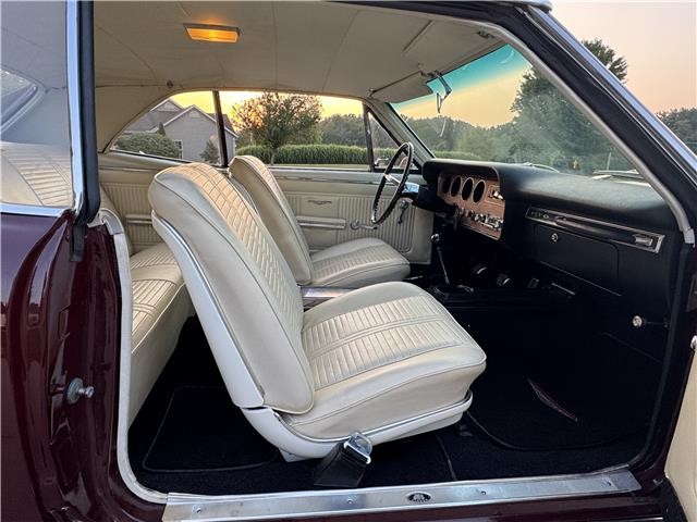 Pontiac-GTO-1966-2-Door-Coupe-31