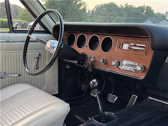 Pontiac-GTO-1966-2-Door-Coupe-32