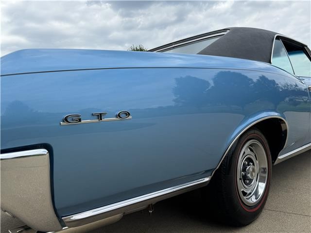 Pontiac-GTO-1966-2-Door-Coupe-33