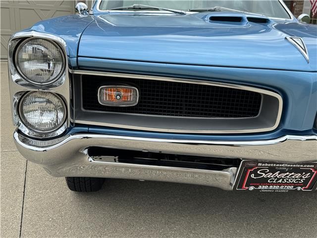 Pontiac-GTO-1966-2-Door-Coupe-39