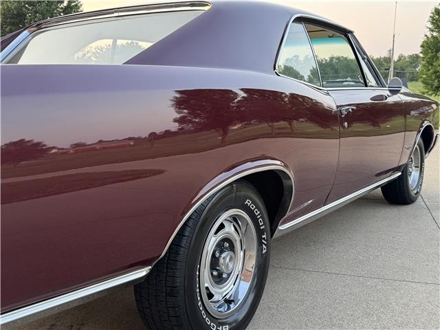 Pontiac-GTO-1966-2-Door-Coupe-4