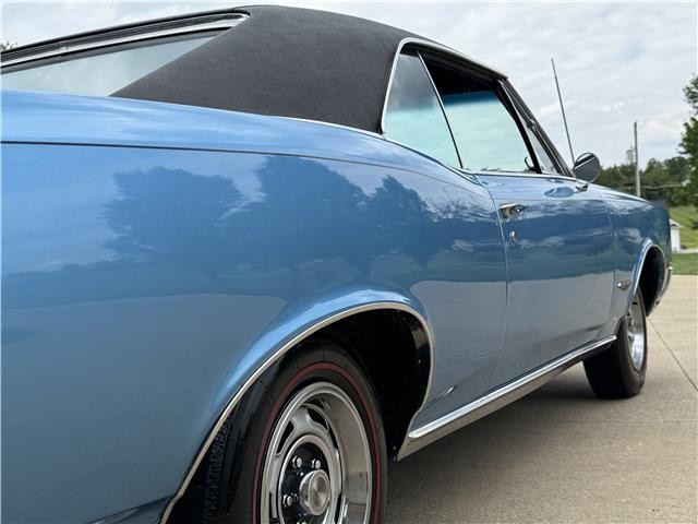 Pontiac-GTO-1966-2-Door-Coupe-4