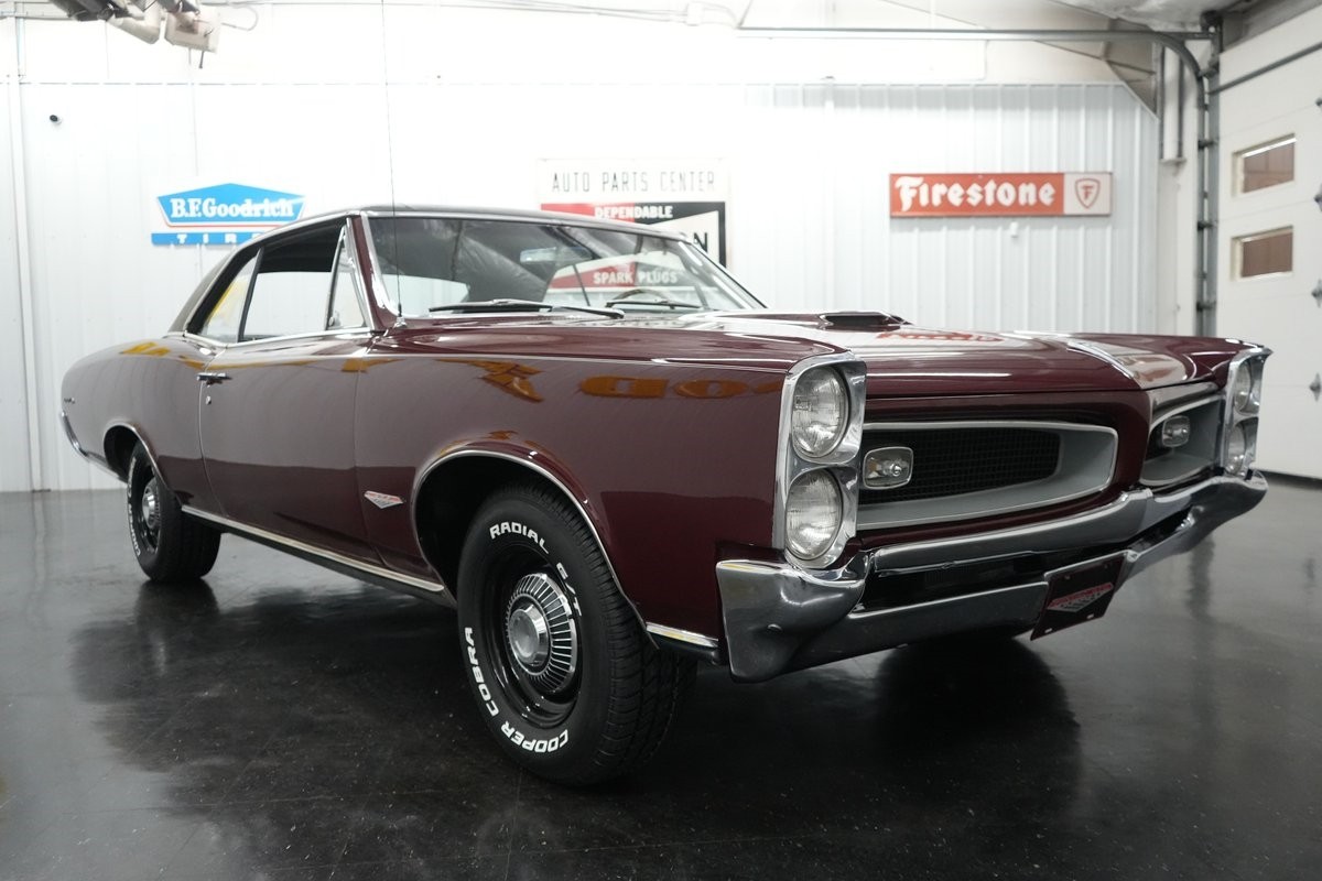 Pontiac-GTO-1966-22