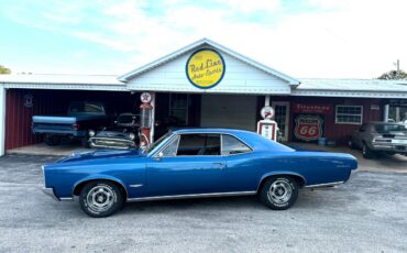 Pontiac-GTO-1966-American-Muscle-Car-2