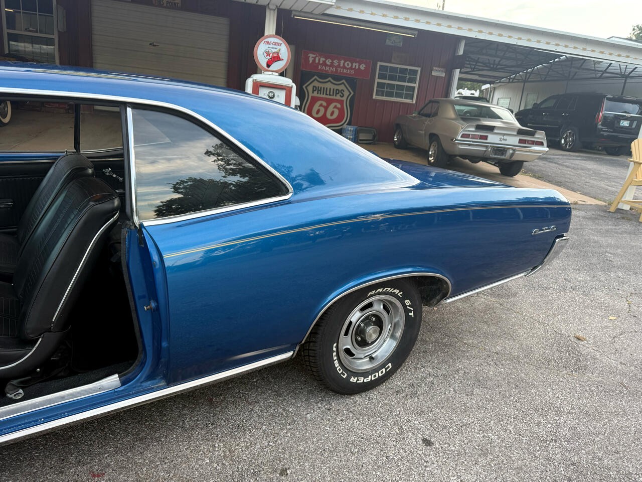 Pontiac-GTO-1966-American-Muscle-Car-36