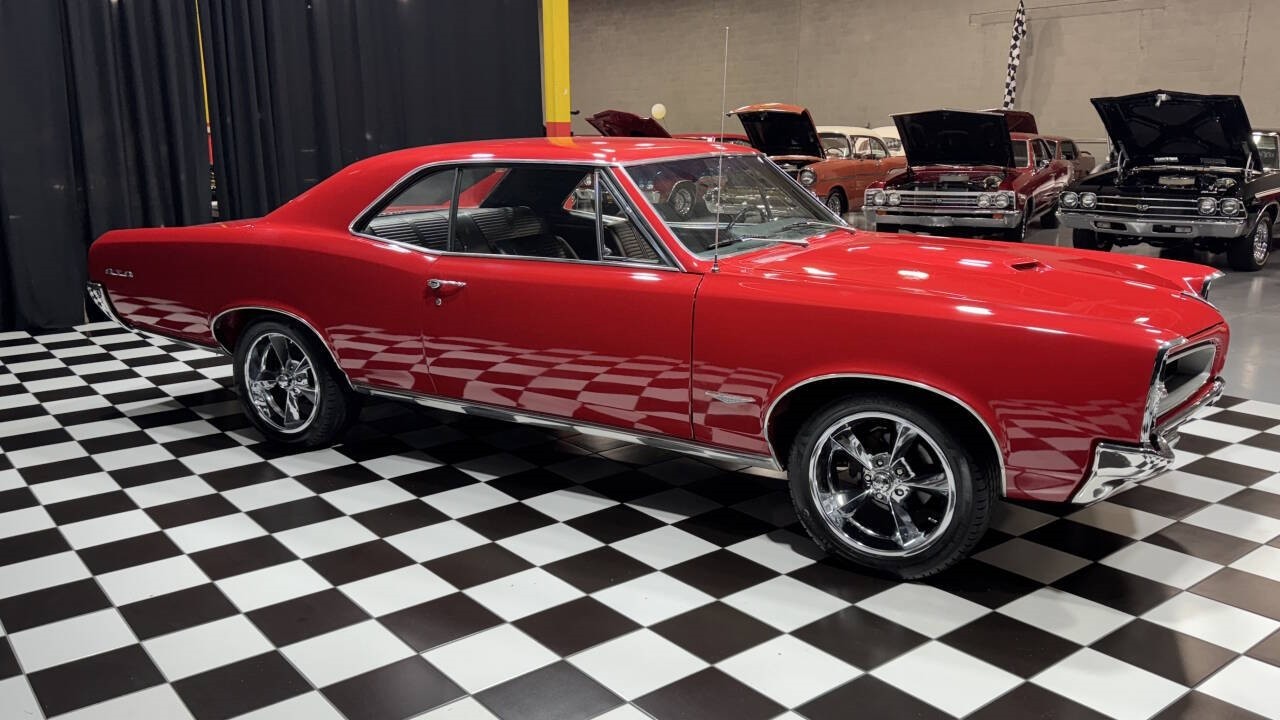 Pontiac-GTO-1966-Coupe-13