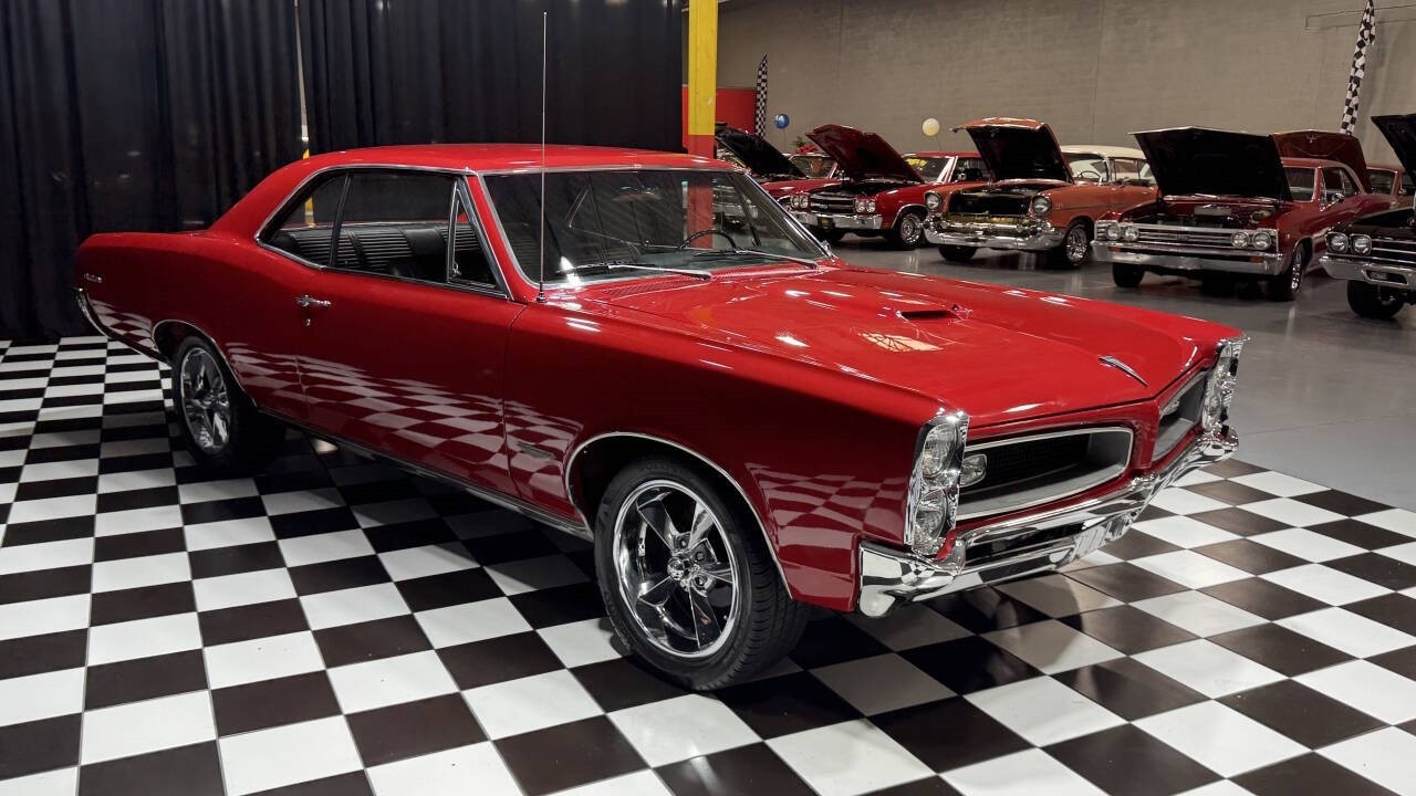 Pontiac-GTO-1966-Coupe-14