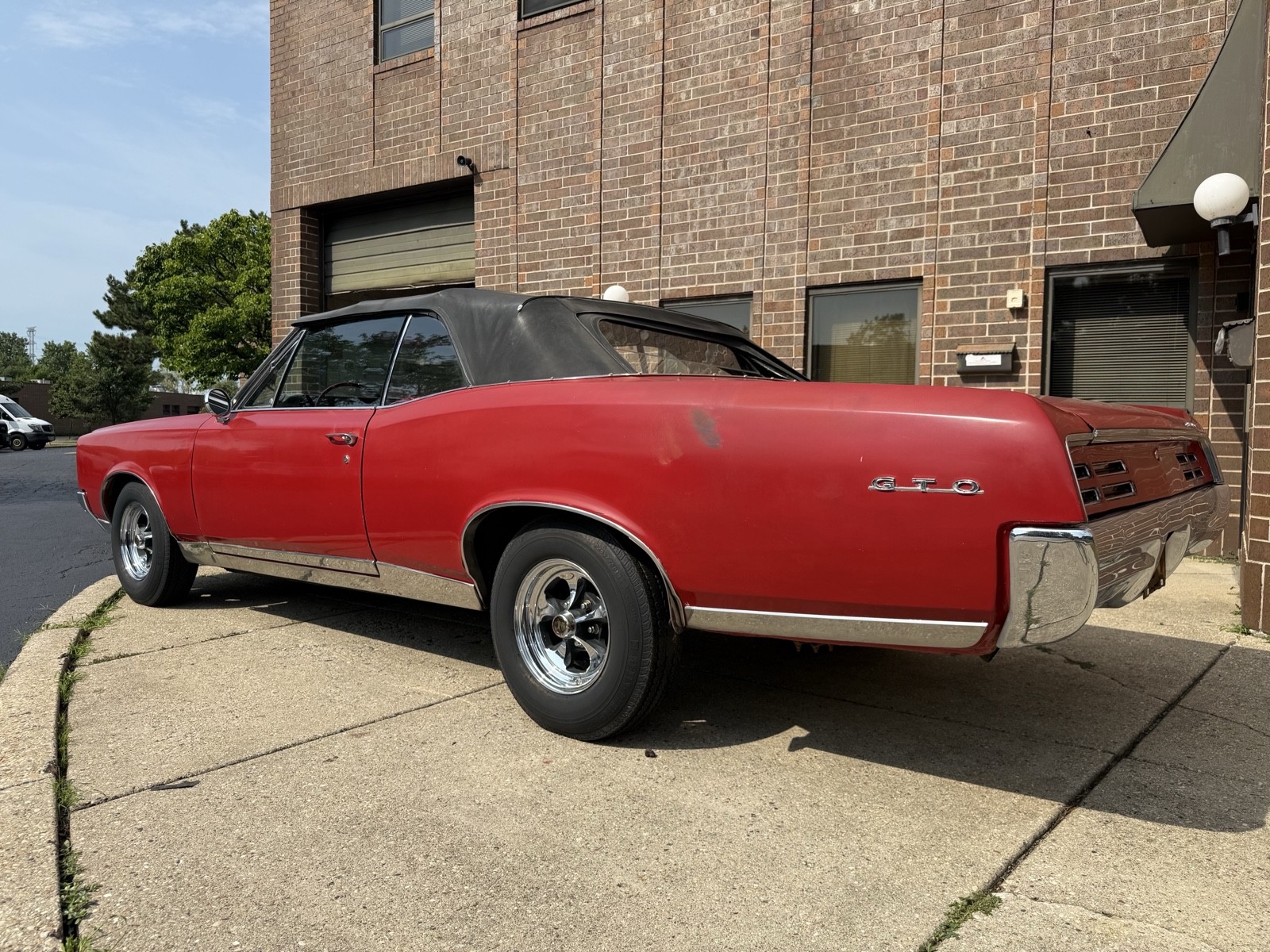 Pontiac-GTO-1967-Convertible-3