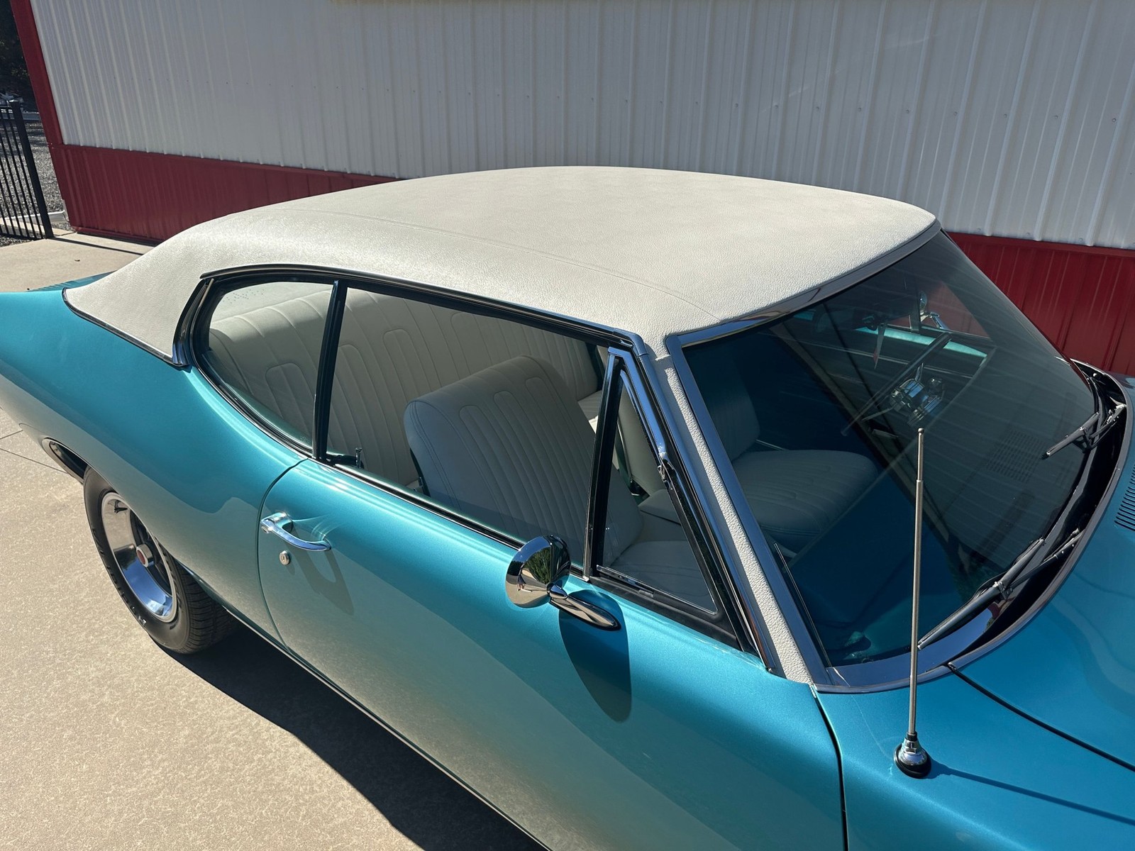 Pontiac-GTO-1968-Other-12