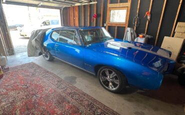 Pontiac-GTO-1968-Sedan-6