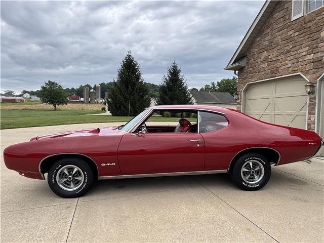 Pontiac-GTO-1969-2-Door-Coupe-30