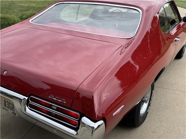 Pontiac-GTO-1969-2-Door-Coupe-37
