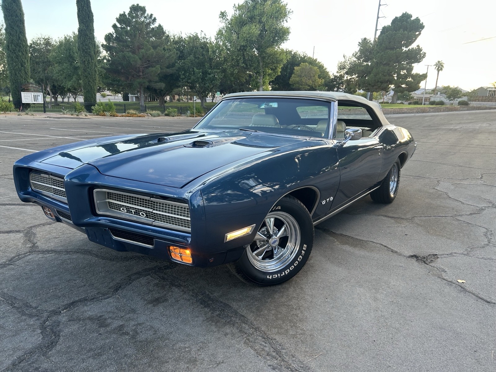 Pontiac-GTO-1969-3