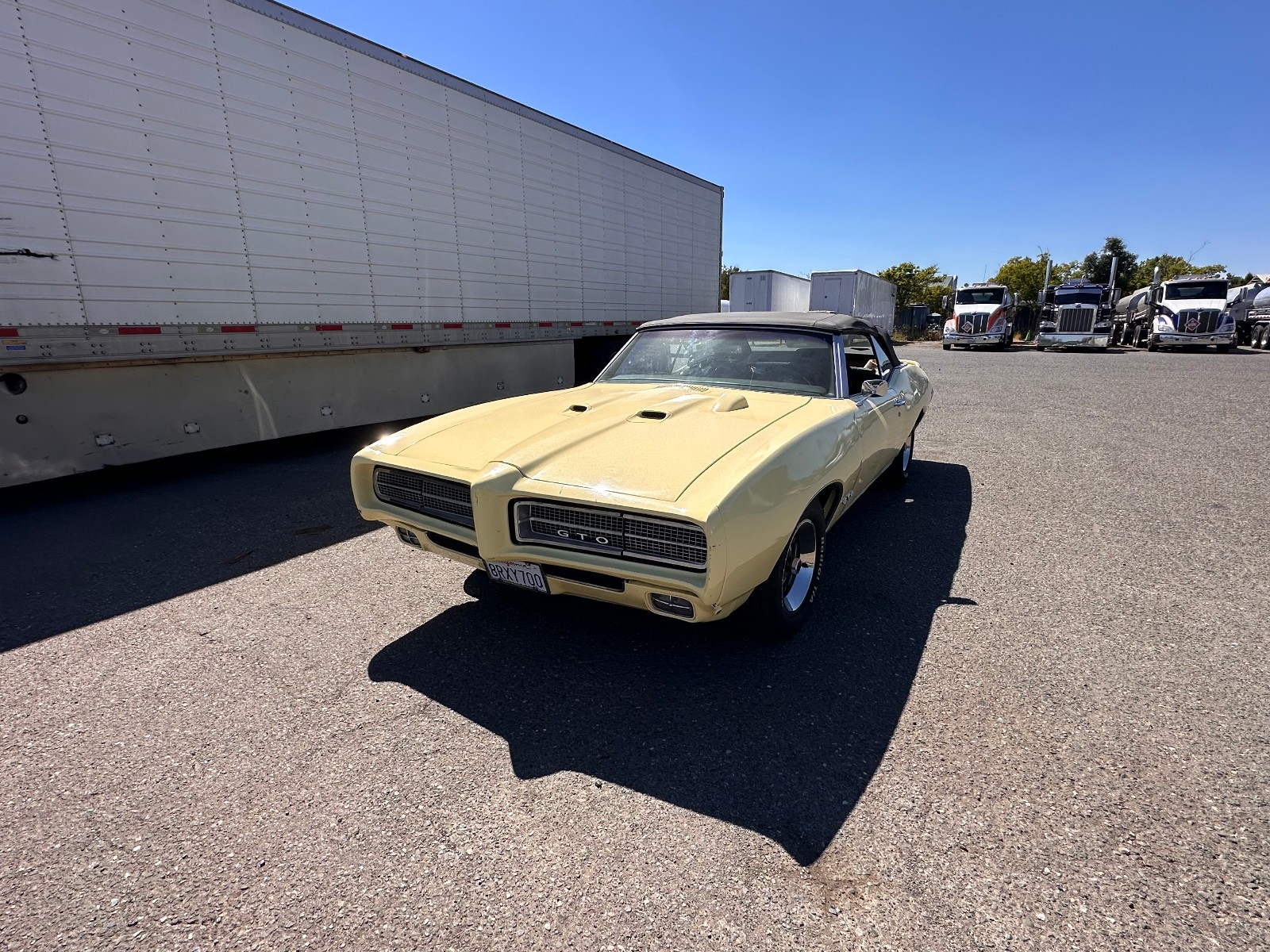 Pontiac-GTO-1969-Convertible-1