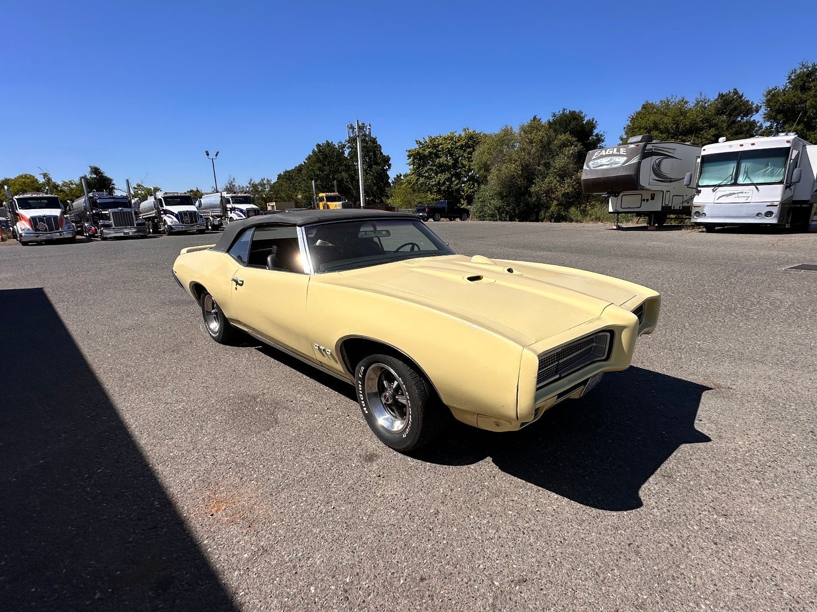 Pontiac-GTO-1969-Convertible-2