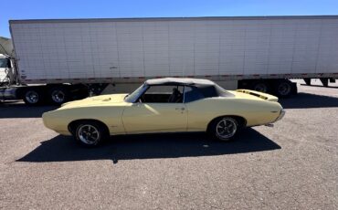 Pontiac-GTO-1969-Convertible
