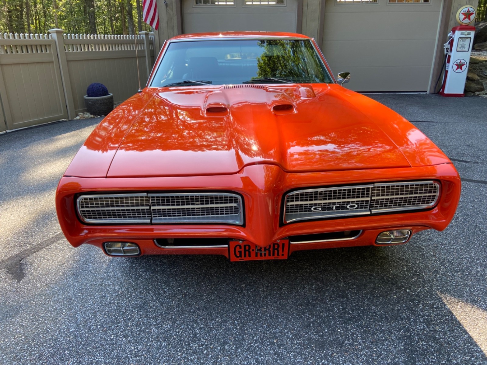 Pontiac-GTO-1969-Coupe-2