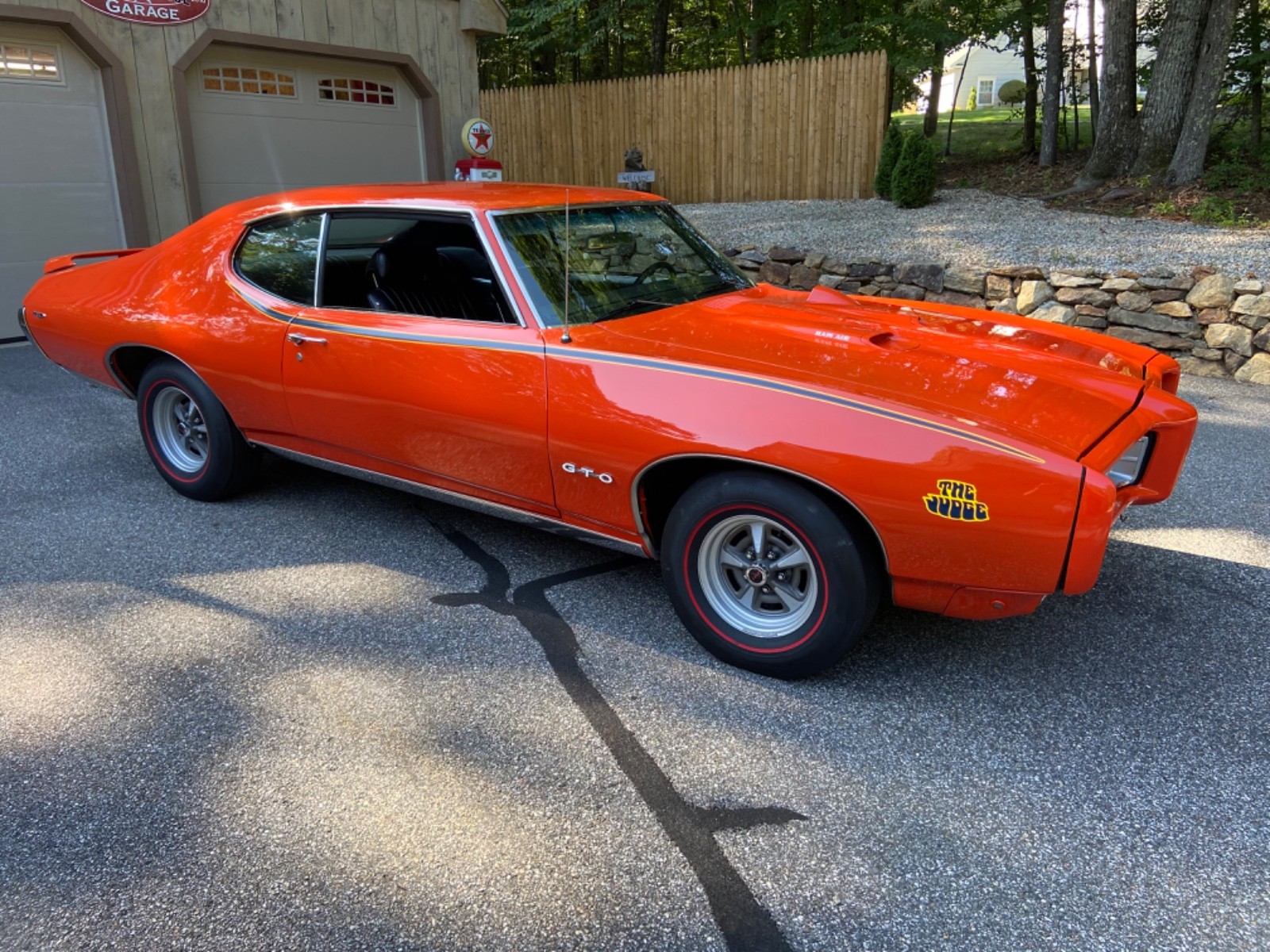 Pontiac-GTO-1969-Coupe